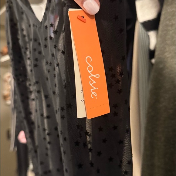 Star Black Sheer Bodysuit with Floral Pattern - Picture 3 of 5